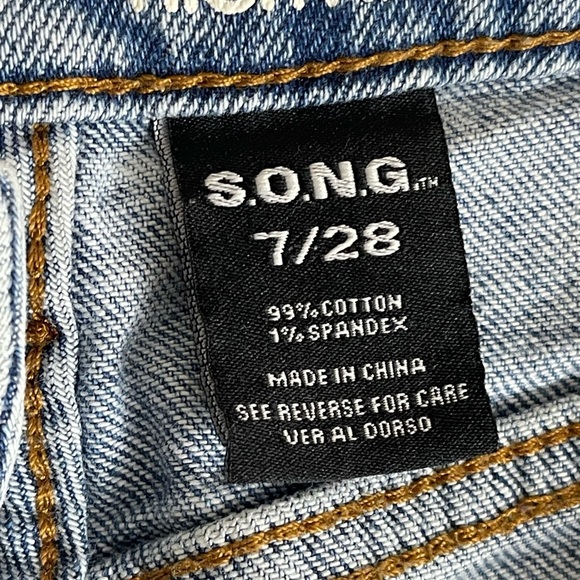 S.O.N.G Mom High Rise Mom Jeans - Light Blue - Picture 5 of 9